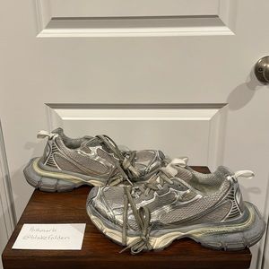 Balenciaga Men’s 3XL Sneaker *meant to look worn*